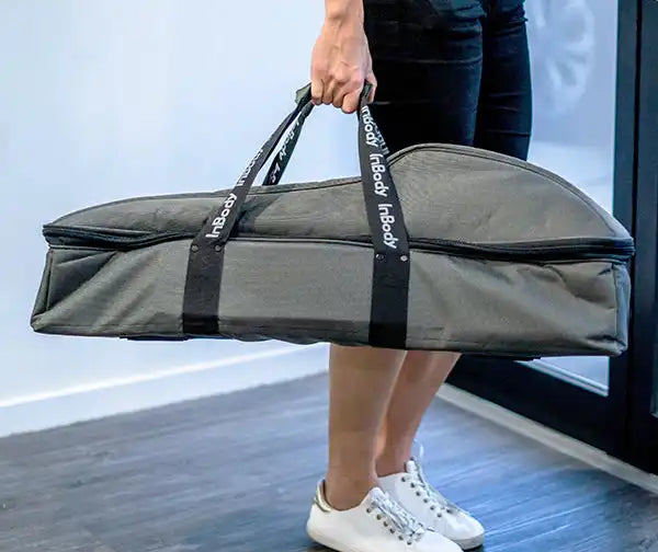 Person carrying the soft Inbody 270 Case