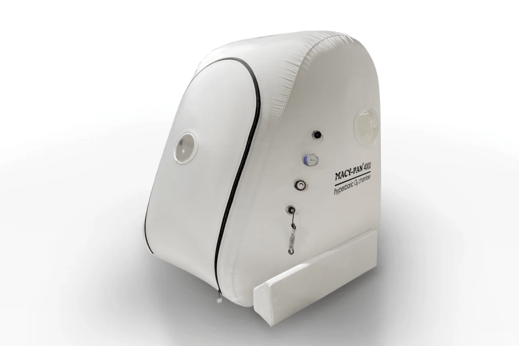 Macy Pan Seated Hyperbaric Chamber in white