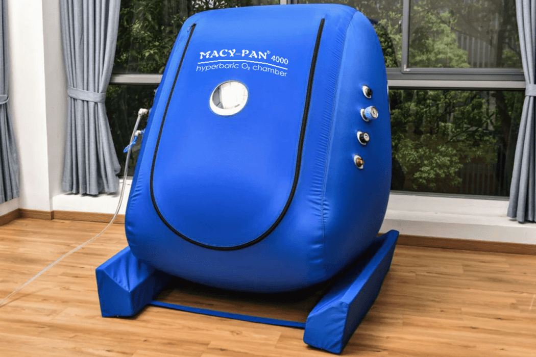 Macy-Pan MC4000 Wheelchair + Double Seated 1.3 to 1.4 ATA Hyperbaric Chamber front view