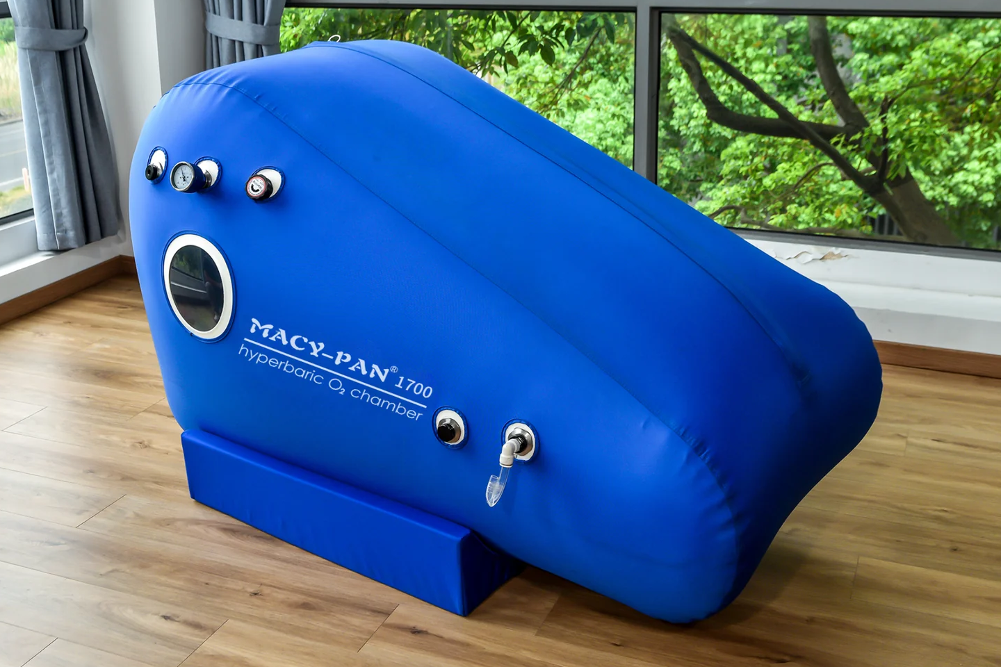Macypan Mc400 Hyperbaric Chamber upper side view