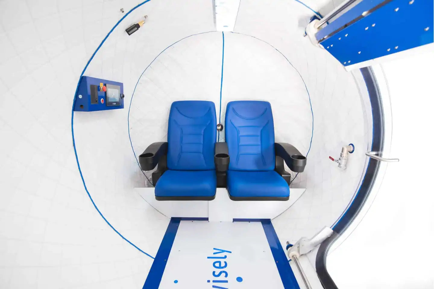Oxyhelp Industry 2.0 Ata Multiplace Chamber with spacious and elegant interior looks