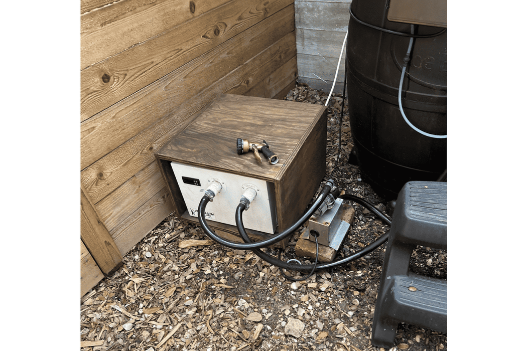 Penguin Chillers DIY Cold Plunge wooden cover setup