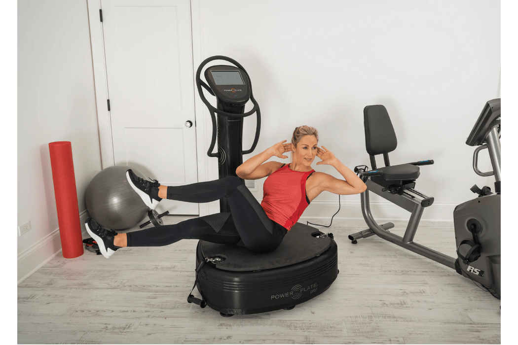 woman using the Power Plate machine pro7 black 