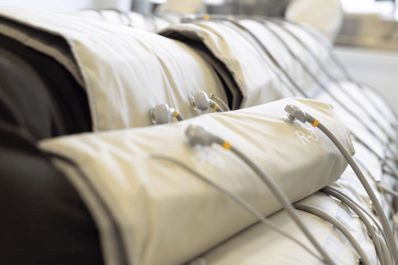 Flowpresso Full Body Lymphatic Massage