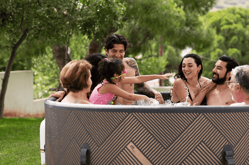 MSPA Mono Eco 6 Person Hot Tub in use