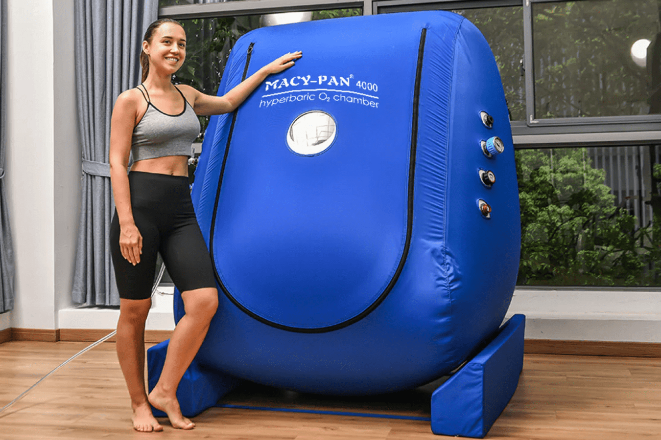 Person enjoying the therapy session with Macypan Mc400 Hyperbaric Chamber