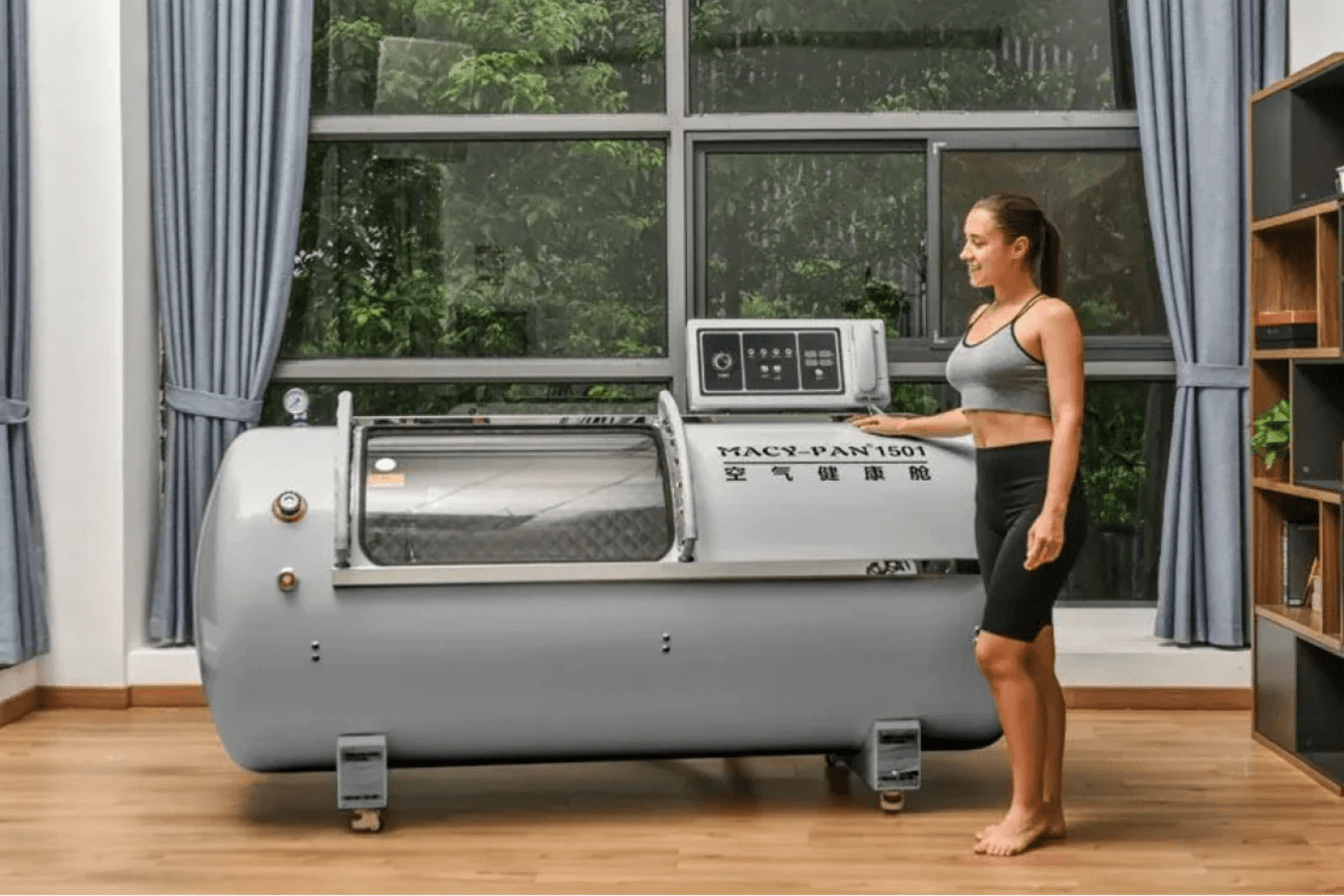 Macy Pan Hard Shell HBOT in the room setting