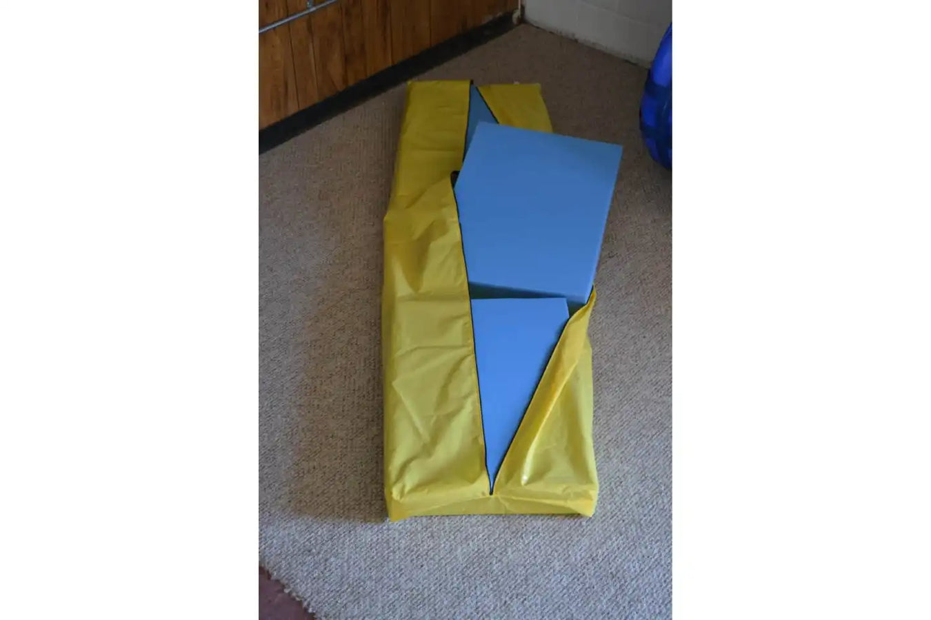 Newtowne Class 4 Hyperbaric Chamber comfy foam mattresses