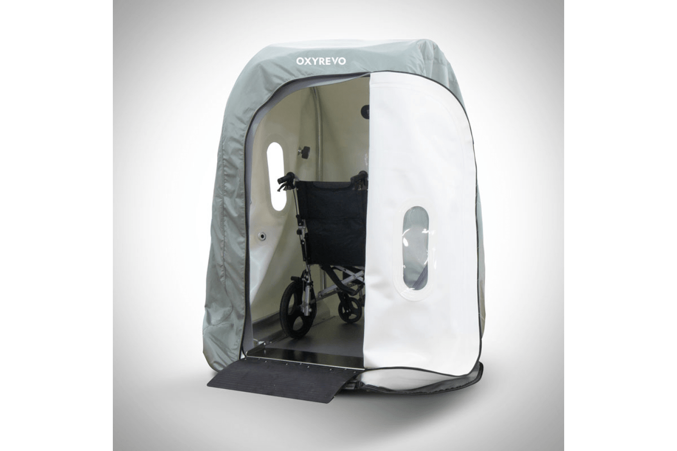 Open Dual YKK zippers of Heal40 Sitting Hyperbaric Chamber