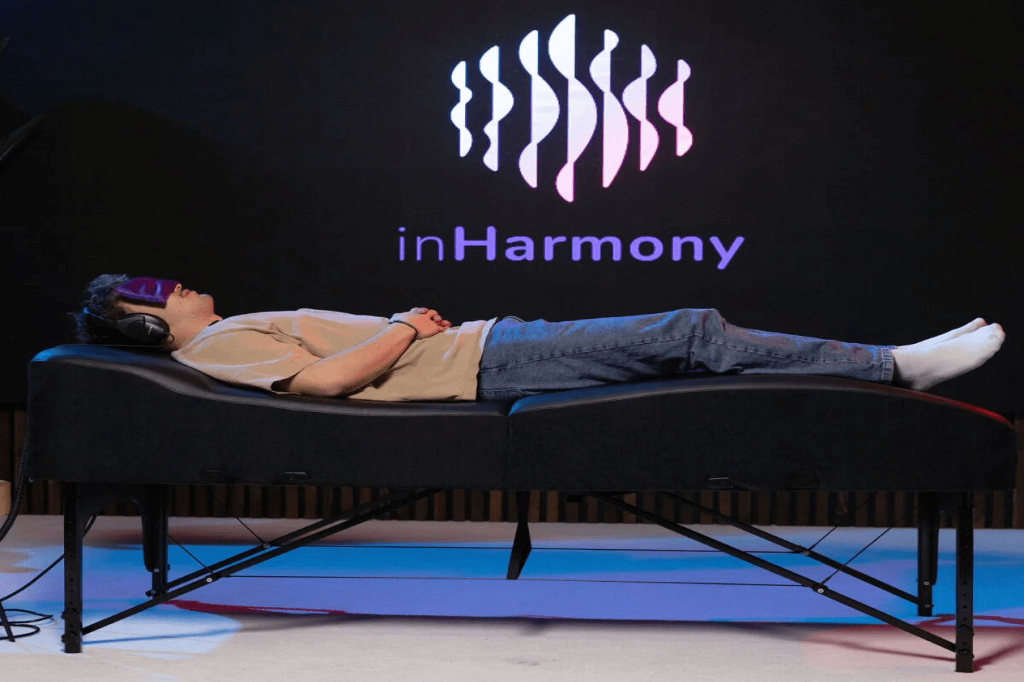 inHarmony Vibroacoustic Bed using ergonomic design