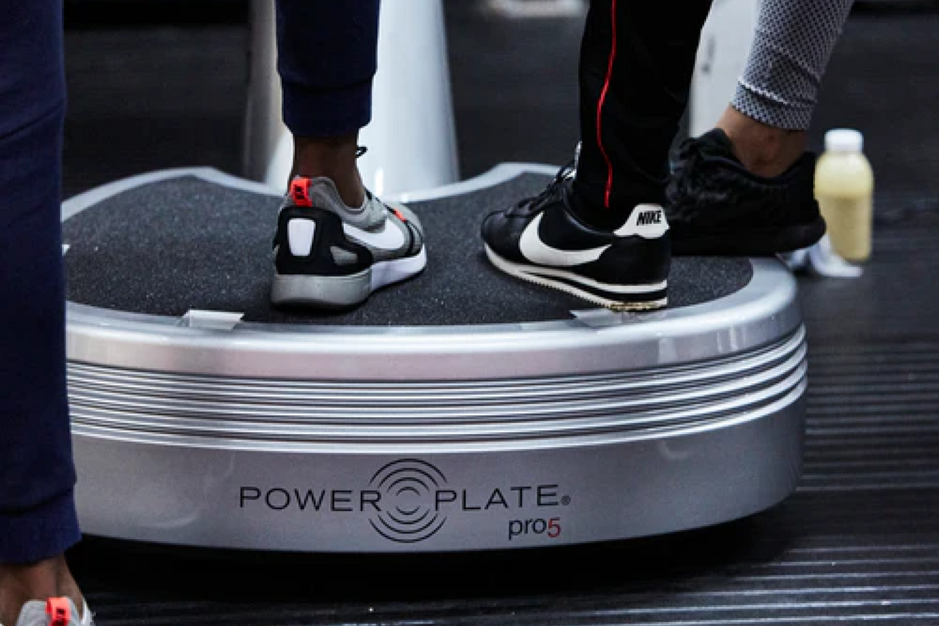 Power Plate Vibration Massage with rubber mat closeup