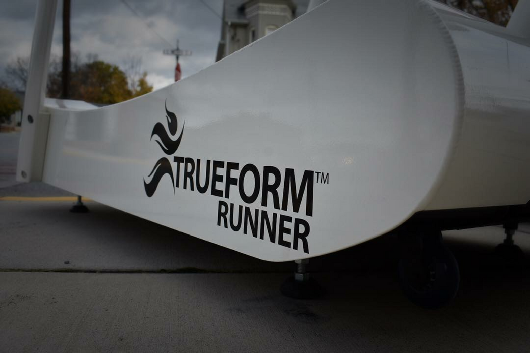 Trueform Runner - Curved Manual Treadmill